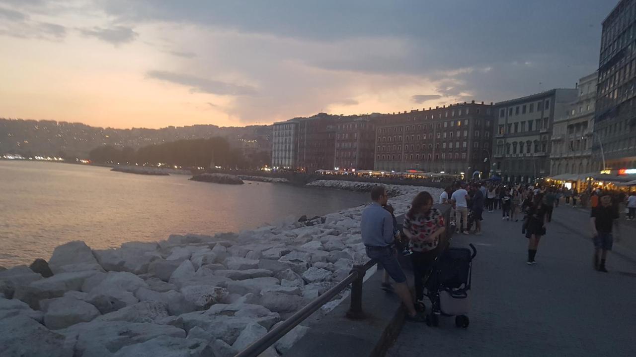 Metro duomo b&b Napoli Eksteriør billede